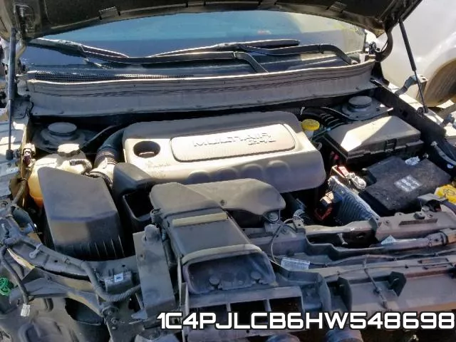 1C4PJLCB6HW548698 фото 8