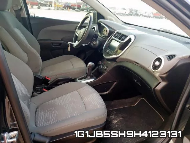1G1JB5SH9H4123131 фото 6