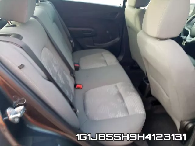 1G1JB5SH9H4123131 фото 7