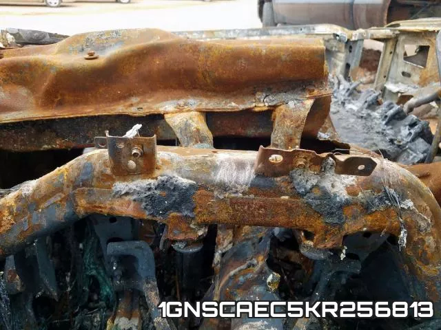 1GNSCAEC5KR256813 фото 9