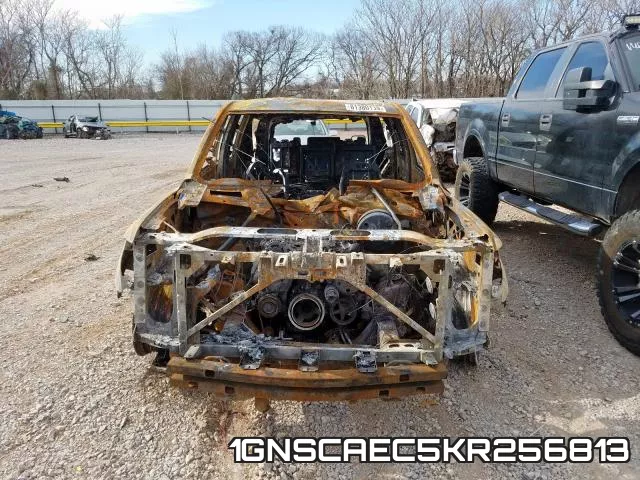 1GNSCAEC5KR256813 фото 10