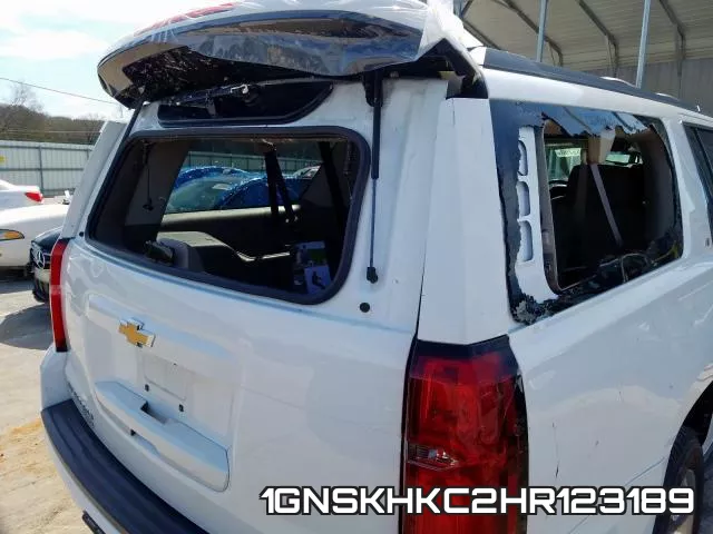 1GNSKHKC2HR123189 фото 10