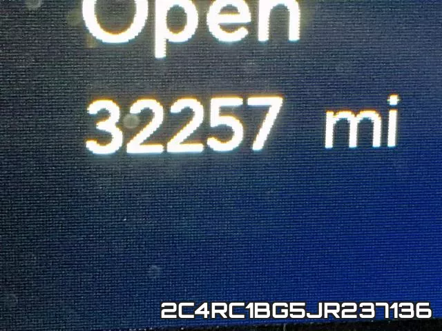 2C4RC1BG5JR237136 фото 9