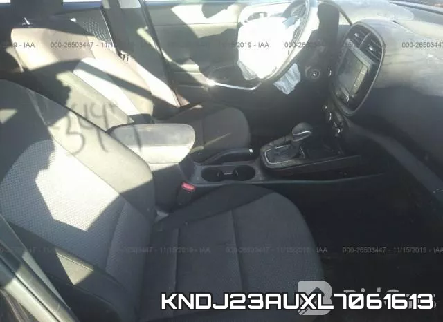 KNDJ23AUXL7061613 фото 6