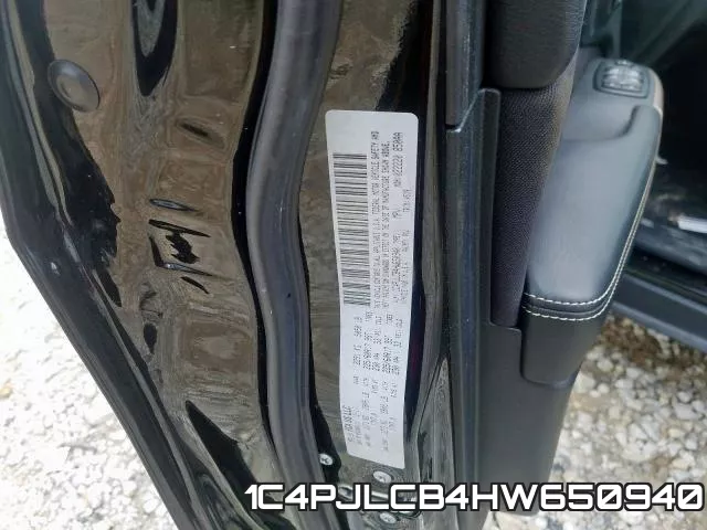 1C4PJLCB4HW650940 фото 2