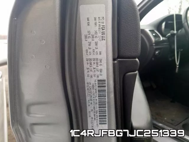 1C4RJFBG7JC251339 фото 2