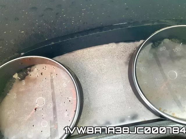 1VWBA7A38JC000784 фото 9