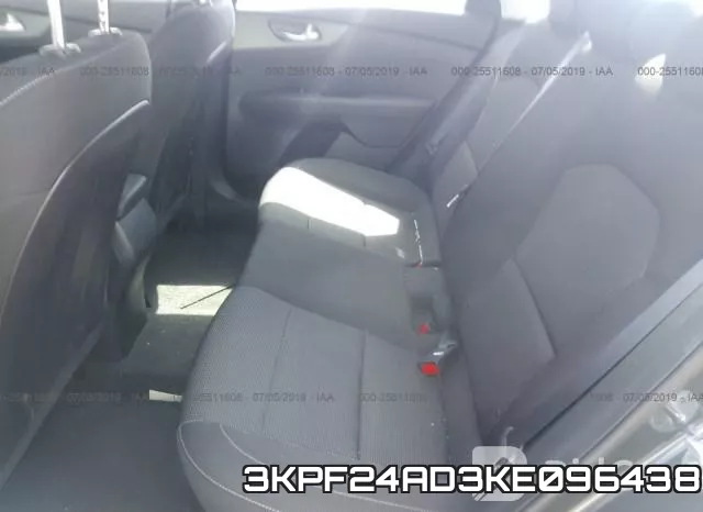 3KPF24AD3KE096438 фото 9