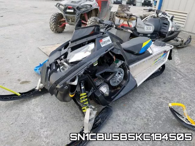 SN1CBU5B5KC184505 фото 3
