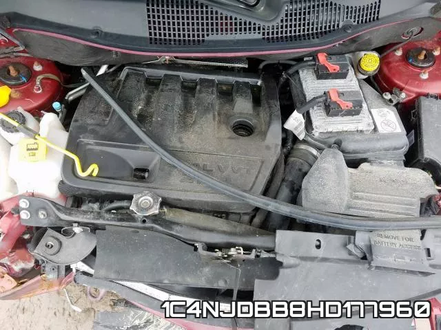 1C4NJDBB8HD177960 фото 8