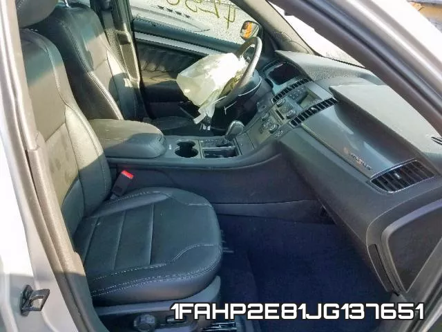 1FAHP2E81JG137651 фото 6