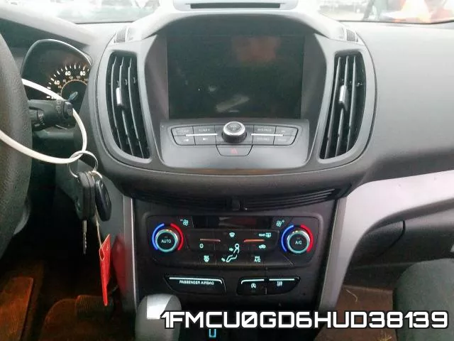 1FMCU0GD6HUD38139 фото 10