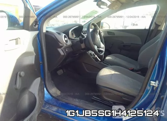 1G1JB5SG1H4125124 фото 6