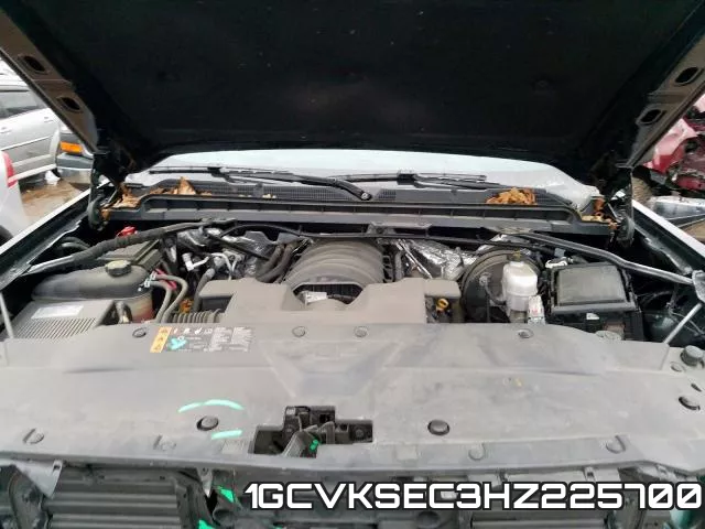 1GCVKSEC3HZ225700 фото 8