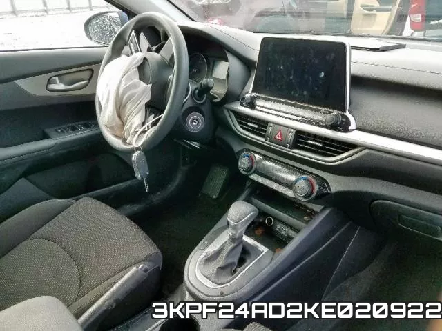 3KPF24AD2KE020922 фото 10
