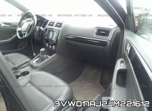 3VWD17AJ2JM221612 фото 6