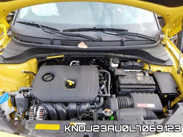 KNDJ23AU0L7069123 фото 8