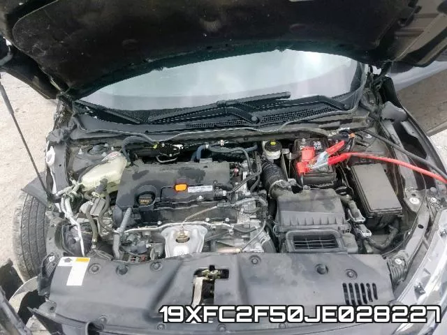 19XFC2F50JE028227 фото 8