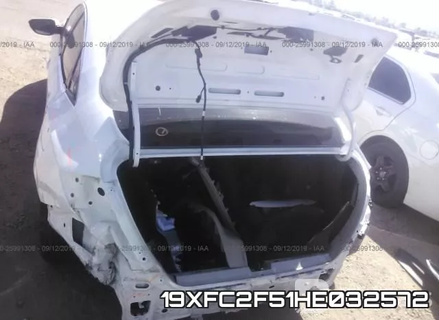19XFC2F51HE032572 фото 7