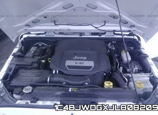 1C4BJWDGXJL808209 фото 2
