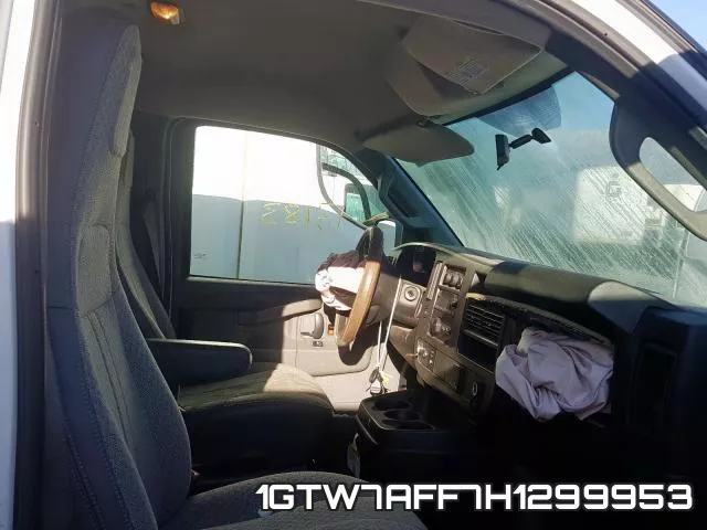 1GTW7AFF7H1299953 фото 6