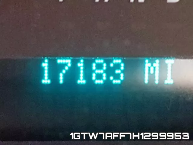 1GTW7AFF7H1299953 фото 9