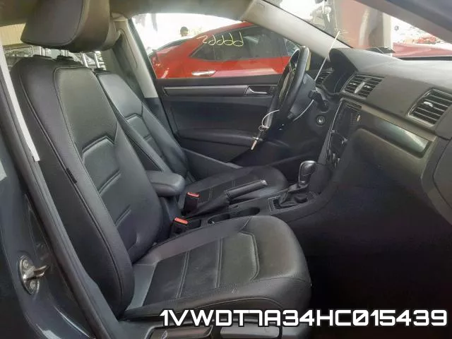 1VWDT7A34HC015439 фото 6