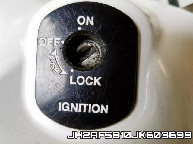 JH2AF5810JK603699 фото 10