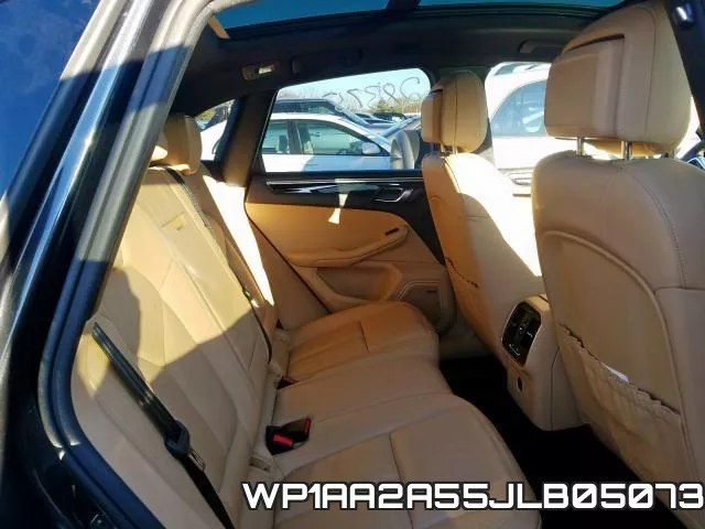 WP1AA2A55JLB05073 фото 7