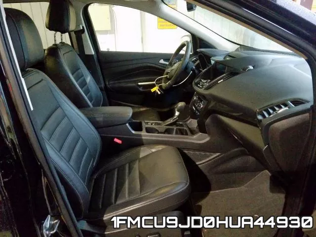 1FMCU9JD0HUA44930 фото 6
