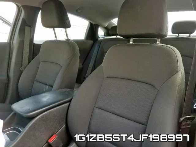 1G1ZB5ST4JF198997 фото 10