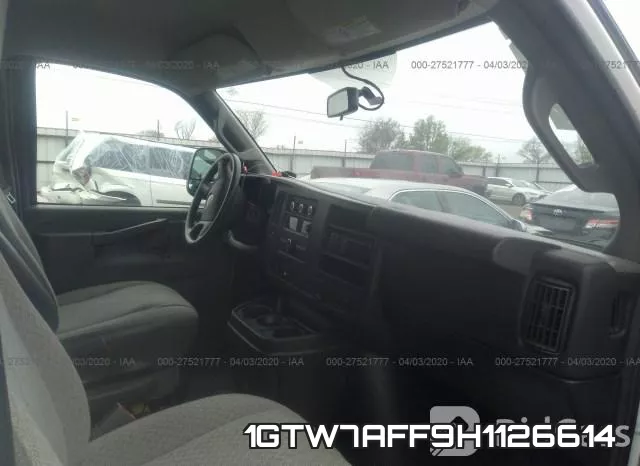 1GTW7AFF9H1126614 фото 6