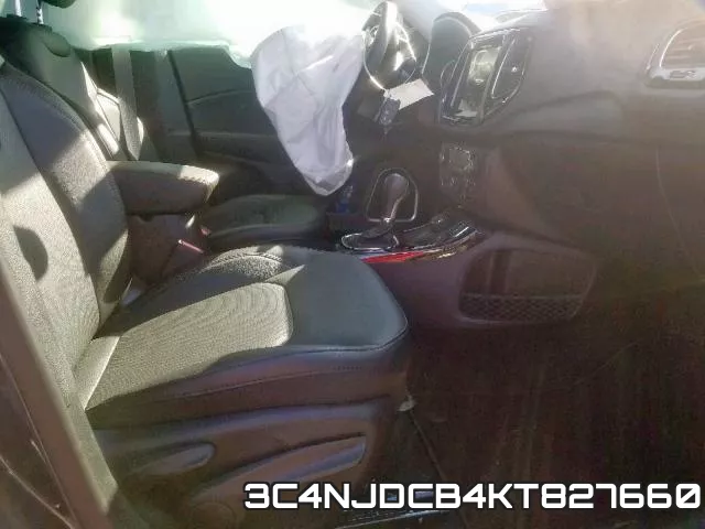 3C4NJDCB4KT827660 фото 6
