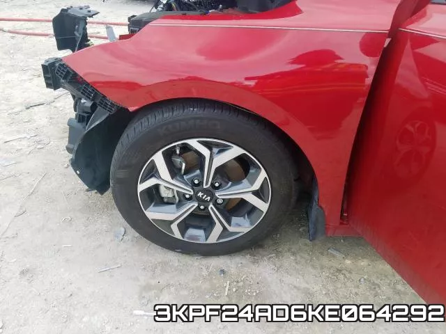 3KPF24AD6KE064292 фото 10