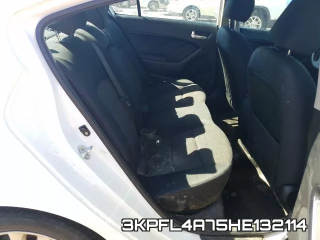 3KPFL4A75HE132114 фото 7