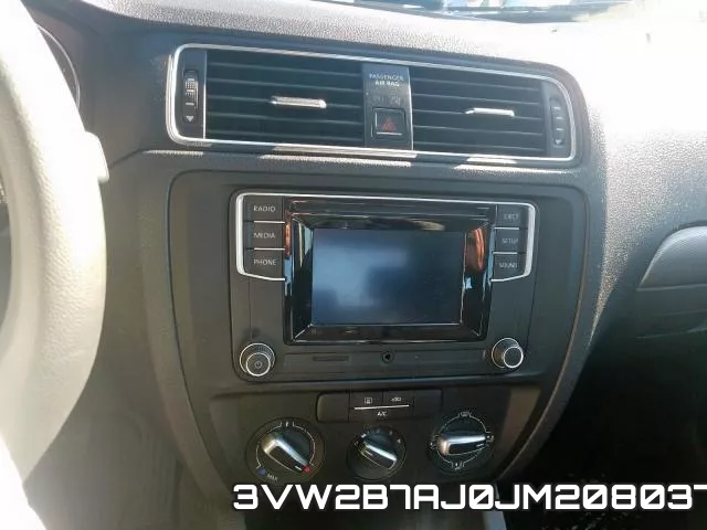 3VW2B7AJ0JM208037 фото 10