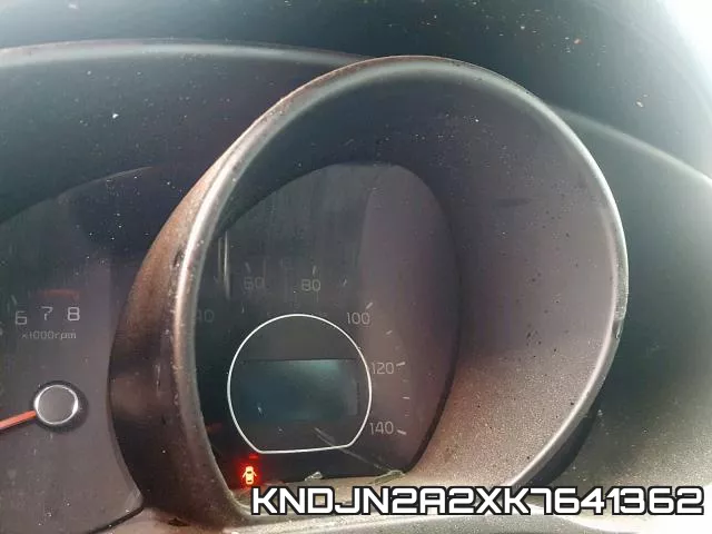 KNDJN2A2XK7641362 фото 9