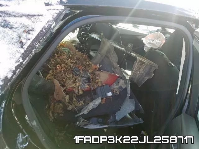 1FADP3K22JL258717 фото 7