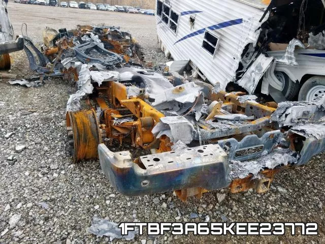 1FTBF3A65KEE23772 фото 10