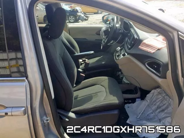 2C4RC1DGXHR751586 фото 6