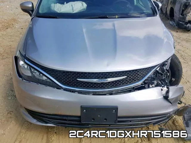 2C4RC1DGXHR751586 фото 8