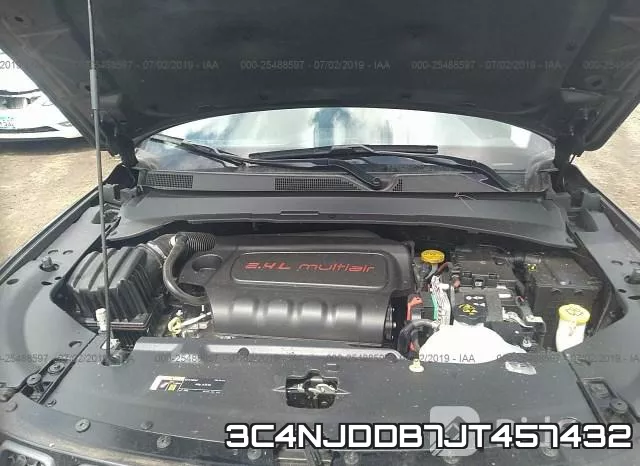 3C4NJDDB7JT457432 фото 2