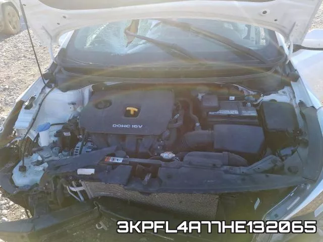 3KPFL4A77HE132065 фото 8