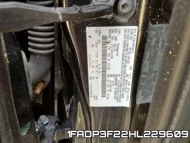 1FADP3F22HL229609 фото 2