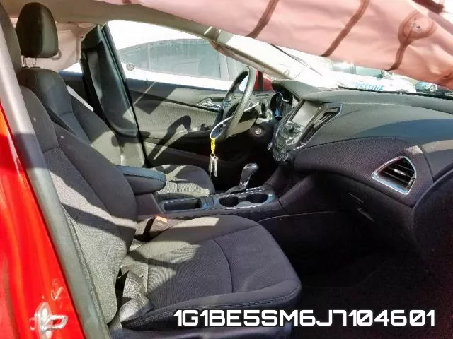1G1BE5SM6J7104601 фото 6