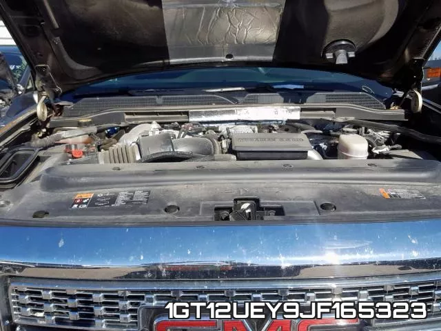 1GT12UEY9JF165323 фото 8