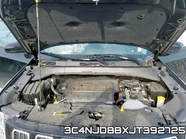 3C4NJDBBXJT392725 фото 8