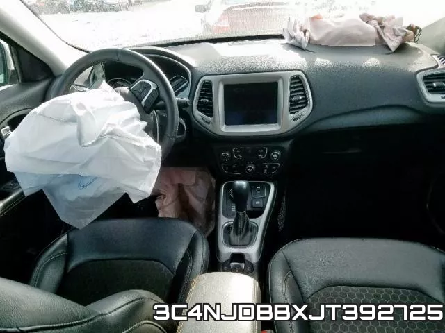 3C4NJDBBXJT392725 фото 10