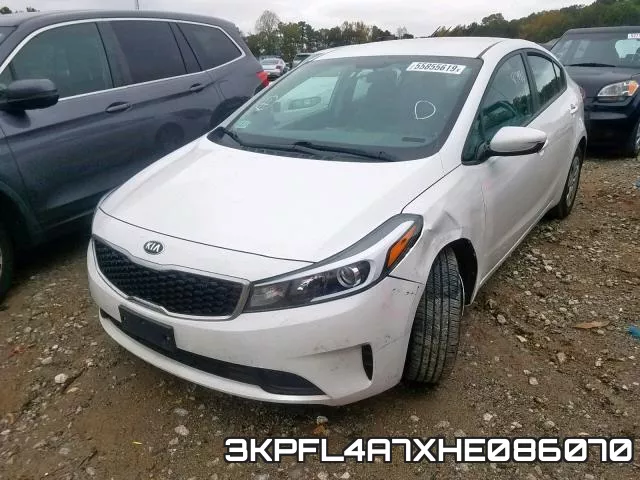 3KPFL4A7XHE086070 фото 3