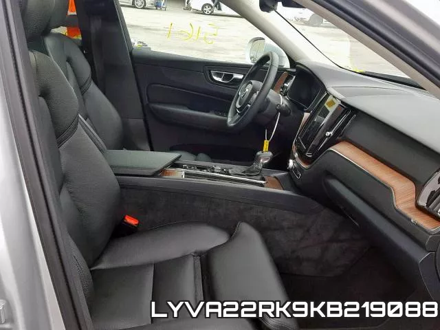 LYVA22RK9KB219088 фото 6